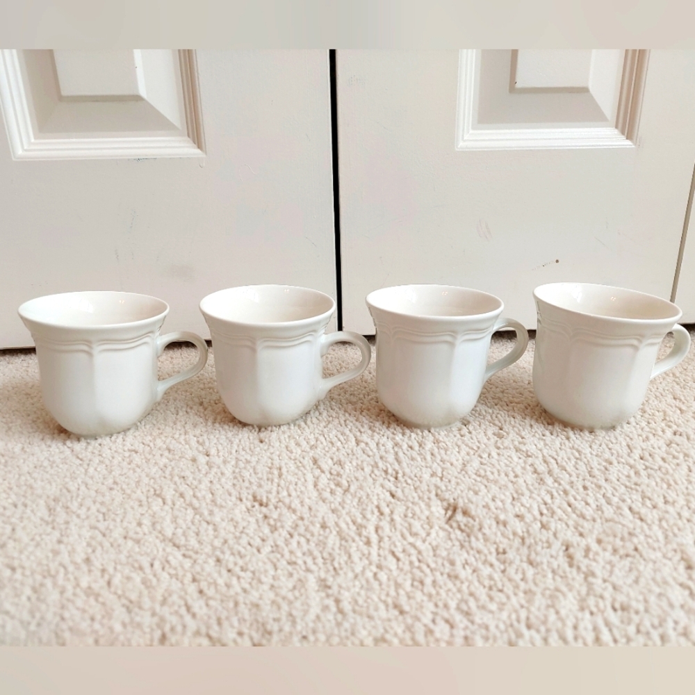 Mikasa French Countryside Coffee/tea Cups